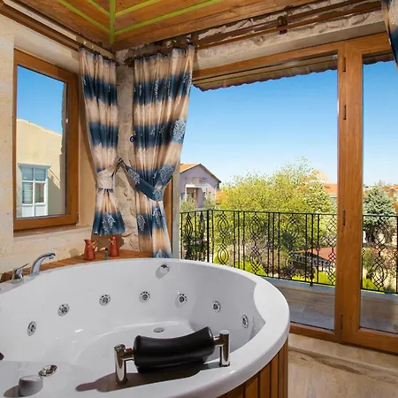 Cappadocia Fiesta Stone House 酒店